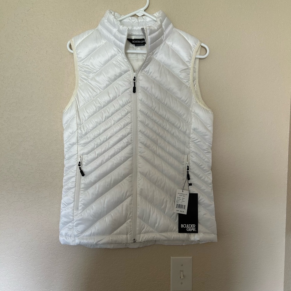 NWT Boulder Gear Women’s Aurora D-lite Puffy Vest
